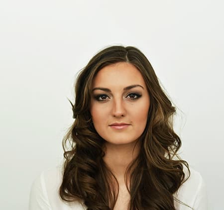 Soft natural makeup look for model Lauren during photoshoot